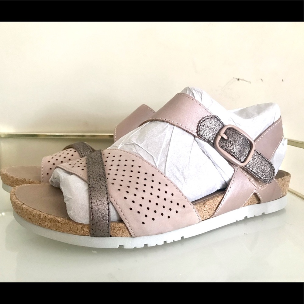 Earth Linden Laguna Blush Comfort Sandals
